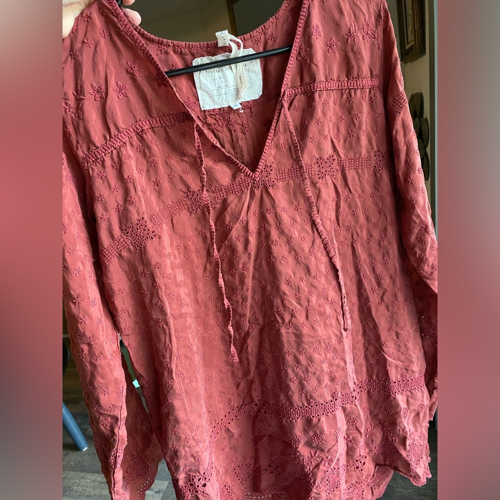 Johnny Was Vintage 100% Silk Eyelet Tunic Top Burgundy Maroon S